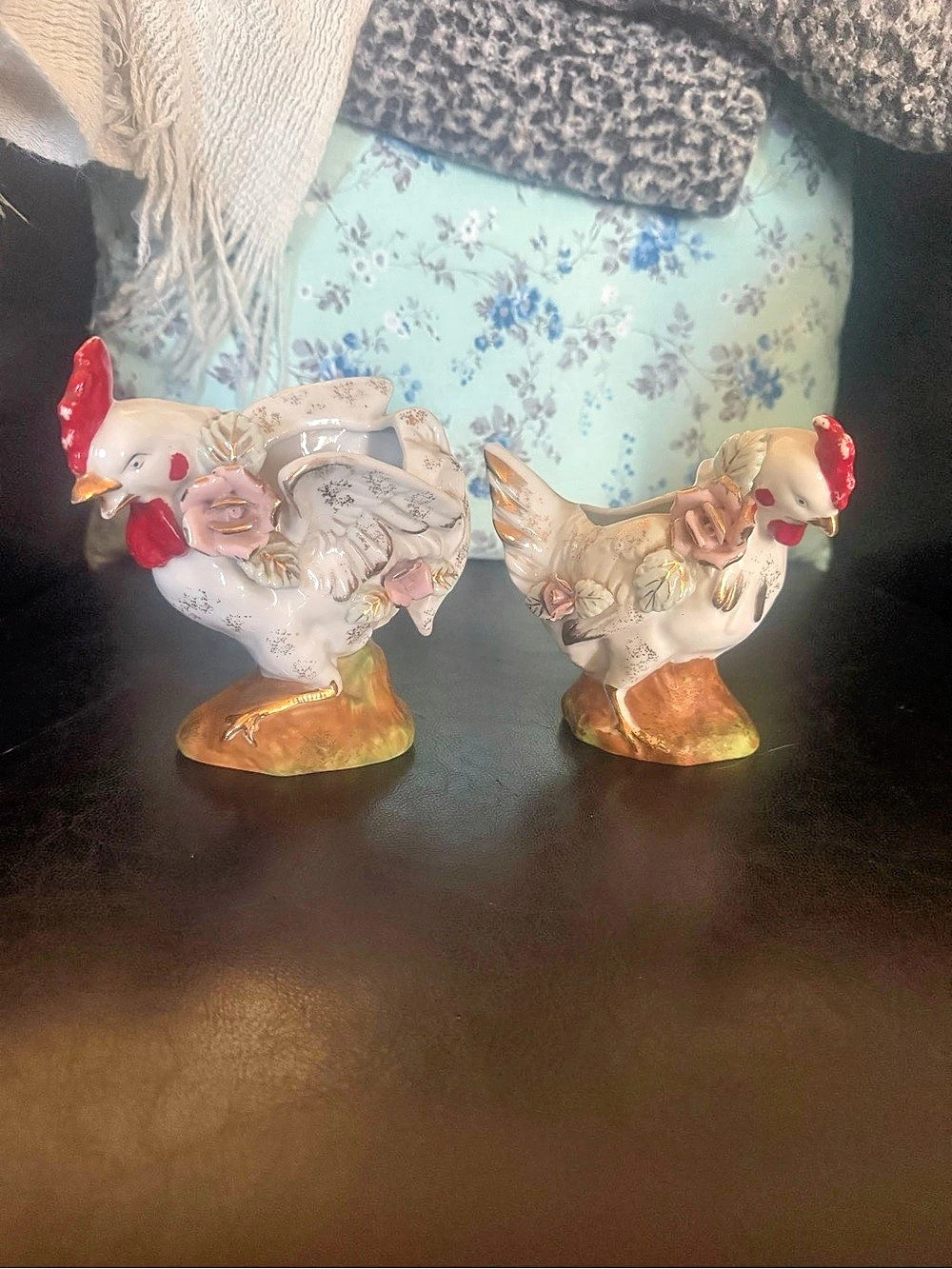 Enesco Ceramic Chicken Figurine Pair White & Gold